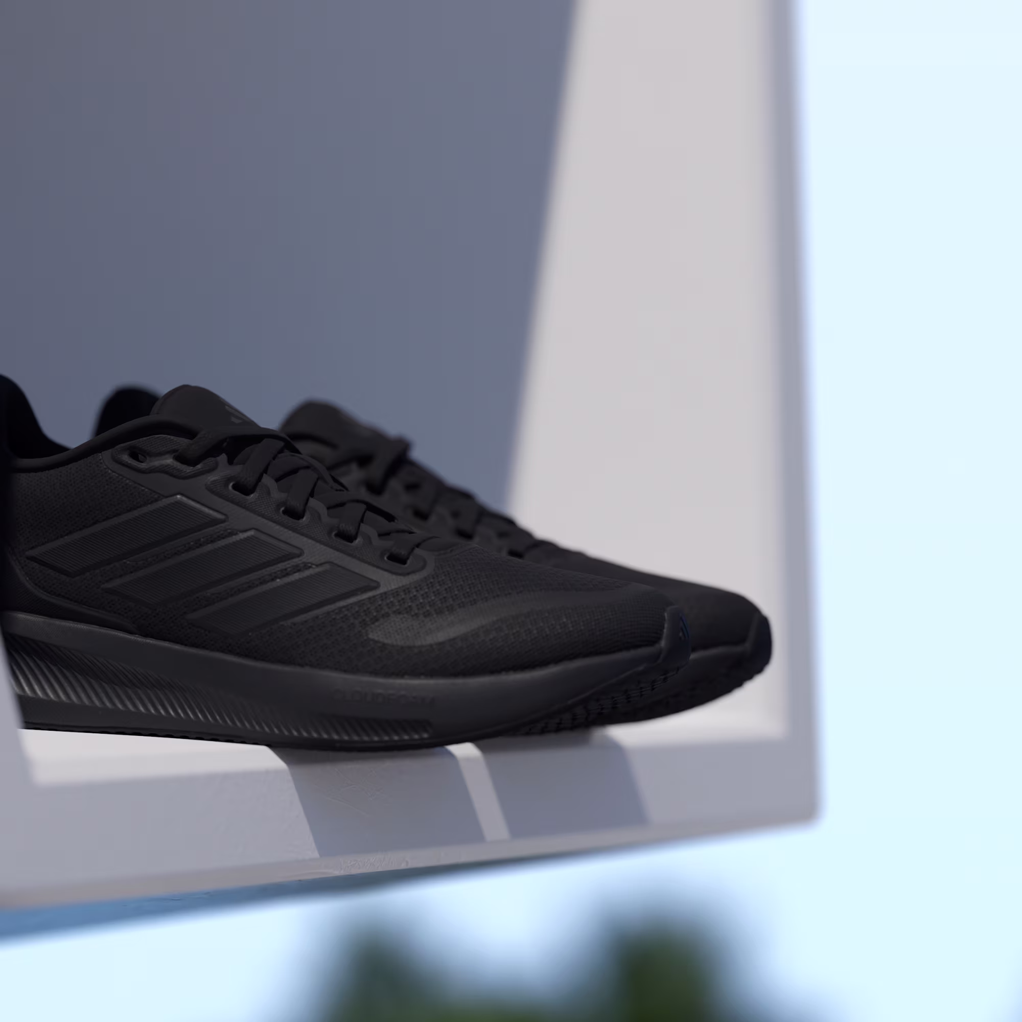 Runfalcon_5_Shoes_Black_IE8586_HM10
